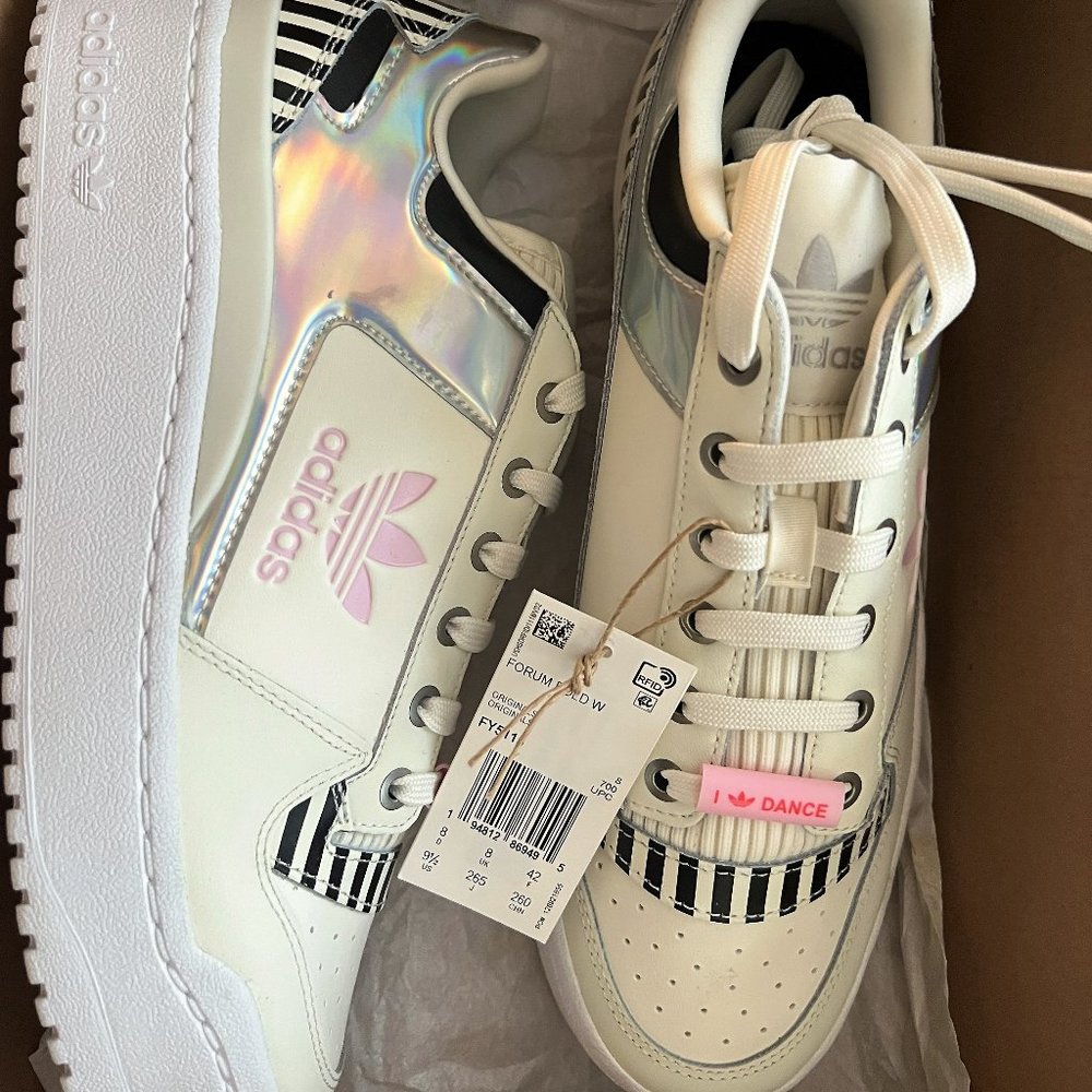 NWT: Adidas I Love Dance Sneakers